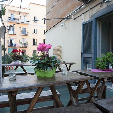 B&B Anna'S Family Terrace Napoli Eksteriør billede